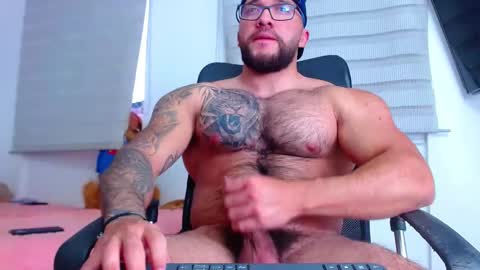 Snapshot of andrew_holden__ chatting on February 11, 2025, 10:50 pm andrew_holden__ online show from February 11, 2025, 10:50 pm