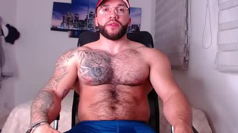 Snapshot of andrew_holden__ chatting on September 9, 2025, 1:05 am andrew_holden__ online show from September 9, 2025, 1:05 am