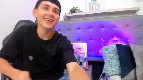 andrew restrepo online show from March 27, 2026, 6:40 pm