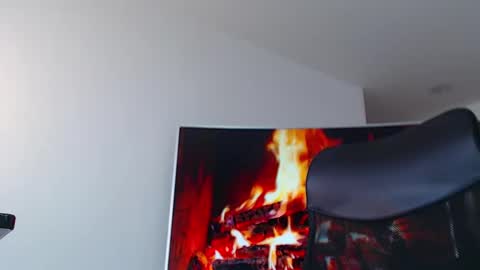 Snapshot of andrew_west_ chatting on December 23, 2024, 4:50 pm ANDREW WEST online show from December 23, 2024, 4:50 pm
