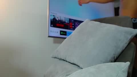 Snapshot of andrew_west_ chatting on January 16, 2025, 11:48 am ANDREW WEST online show from January 16, 2025, 11:48 am