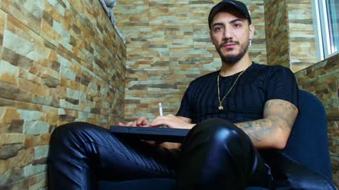 MasterRomania  online show from December 8, 2024, 4:46 am
