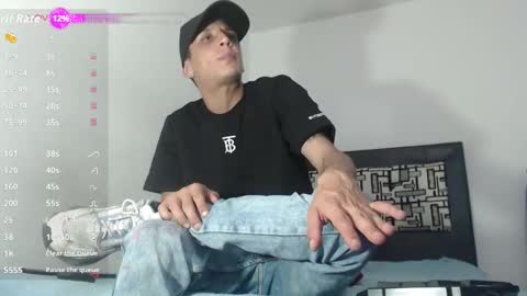 Snapshot of andrewcooper1 chatting on October 17, 2025, 2:37 am andrew online show from October 17, 2025, 2:37 am