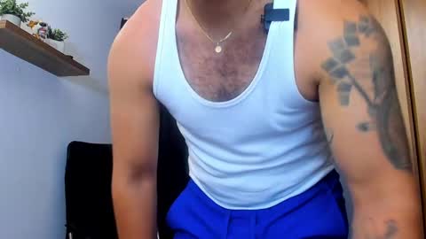 Snapshot of andrewdiaz_ chatting on May 11, 2026, 9:01 pm Andrew Diaz online show from May 11, 2026, 9:01 pm
