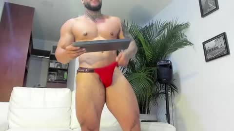 Snapshot of andrewjohnson0 chatting on January 24, 2025, 1:03 am Andrew Johnson online show from January 24, 2025, 1:03 am