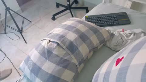 ANDREW KENNOXX online show from March 14, 2026, 7:52 pm