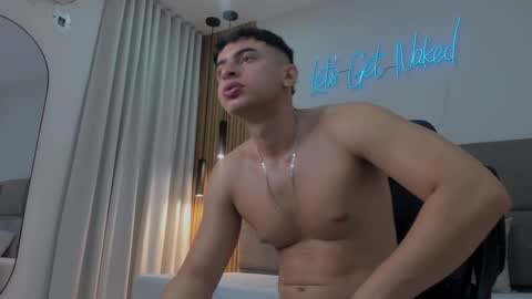Andrewlamar21 online show from December 9, 2024, 1:13 pm