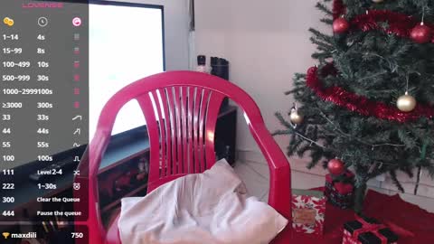 andrewmhilton_ online show from December 25, 2024, 12:27 am
