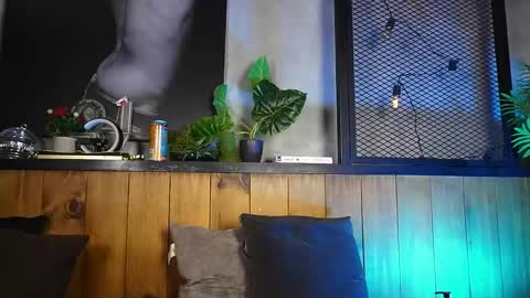 AndreWortix online show from May 14, 2026, 5:25 am