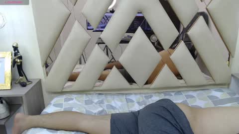 Snapshot of andrewsmile_ chatting on January 4, 2025, 6:40 pm ANDREW online show from January 4, 2025, 6:40 pm