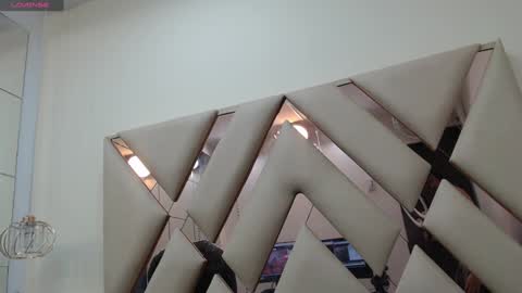 Snapshot of andrewsmile_ chatting on January 31, 2025, 6:25 pm ANDREW online show from January 31, 2025, 6:25 pm