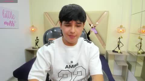 ANDREW online show from April 11, 2026, 1:37 pm