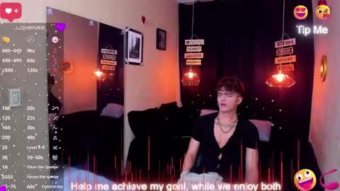 Snapshot of andrius_24 chatting on October 6, 2025, 11:46 pm online show from October 6, 2025, 11:46 pm