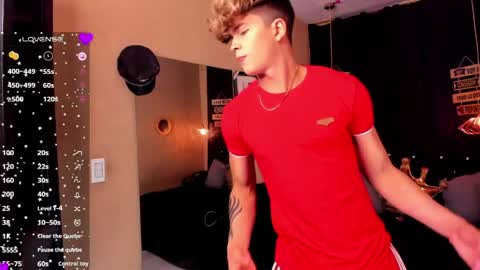 Snapshot of andrius_24 chatting on May 19, 2026, 11:00 pm online show from May 19, 2026, 11:00 pm