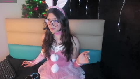 Snapshot of andromeda_blue__ chatting on December 23, 2024, 7:30 pm online show from December 23, 2024, 7:30 pm