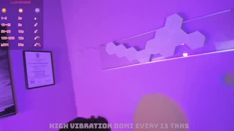 Snapshot of andromeda_blue__ chatting on February 12, 2025, 10:48 pm online show from February 12, 2025, 10:48 pm