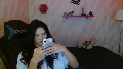 Snapshot of andy_bell_x chatting on October 13, 2025, 5:40 am ANDY online show from October 13, 2025, 5:40 am