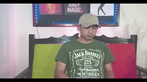 Snapshot of andy_magic_ chatting on December 2, 2025, 1:33 am andy_magic_ online show from December 2, 2025, 1:33 am