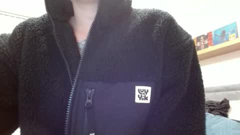 andy online show from October 17, 2025, 7:00 am