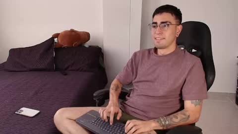 Andres online show from February 24, 2025, 5:20 pm