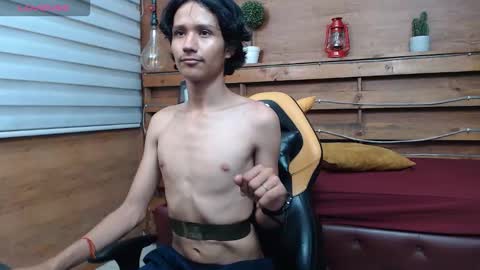 Snapshot of andy_staar18 chatting on October 1, 2025, 11:27 am andy online show from October 1, 2025, 11:27 am