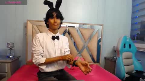 Snapshot of andy_staar18 chatting on October 3, 2025, 11:29 am andy online show from October 3, 2025, 11:29 am