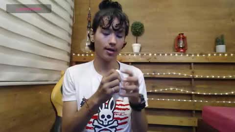 Snapshot of andy_staar18 chatting on October 8, 2025, 1:09 pm andy online show from October 8, 2025, 1:09 pm