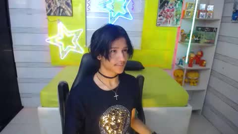 Snapshot of andy_staar18 chatting on October 23, 2025, 11:09 am andy online show from October 23, 2025, 11:09 am