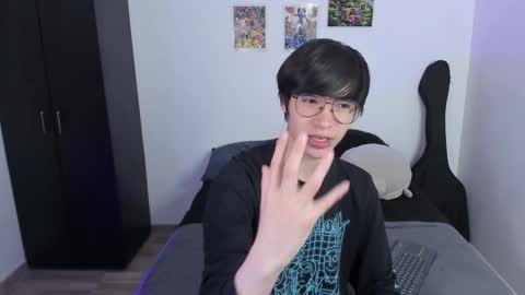 twx Andy twink3 online show from February 12, 2025, 11:09 pm