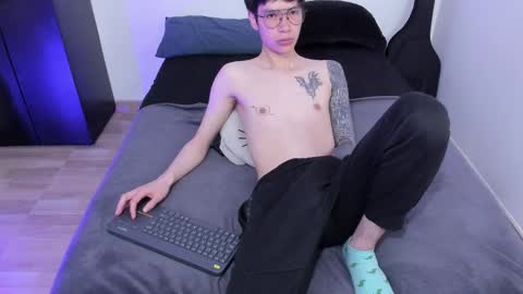 twx Andy twink3 online show from February 27, 2025, 8:09 pm