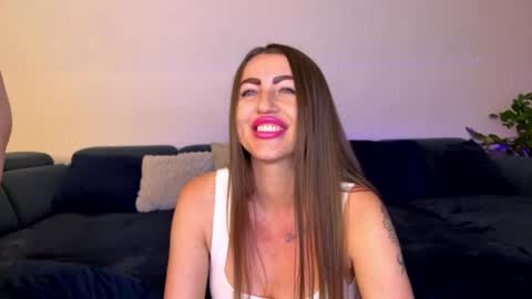 andy_velvet online show from June 16, 2026, 9:39 pm