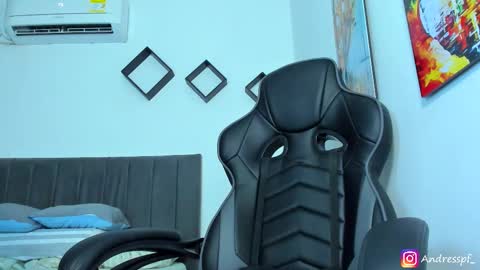 Andres online show from September 15, 2025, 4:29 pm