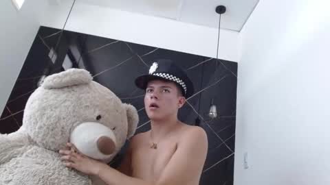 Snapshot of andyfame11 chatting on September 30, 2025, 9:20 pm andyfame11 online show from September 30, 2025, 9:20 pm