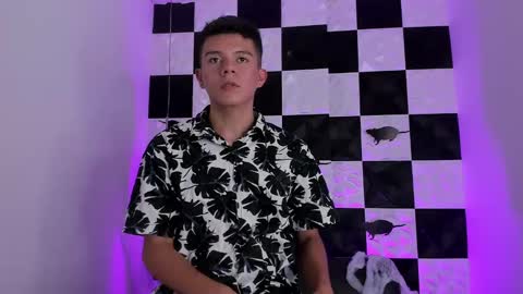 Snapshot of andyfame11 chatting on October 18, 2025, 7:03 pm andyfame11 online show from October 18, 2025, 7:03 pm