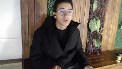 Andy Joy  online show from October 28, 2025, 11:14 am