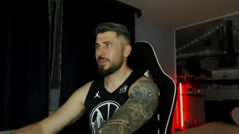 Magic Andy online show from May 25, 2026, 11:33 pm