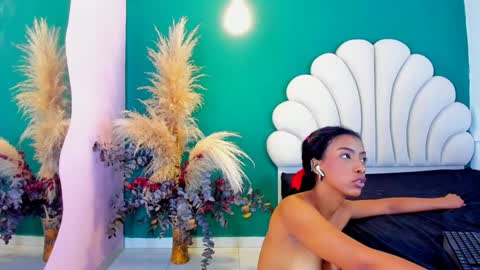 ANEE SAVAL online show from January 6, 2025, 6:10 pm
