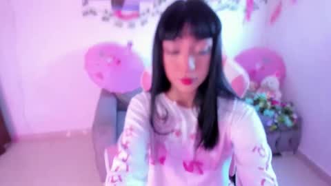          online show from March 9, 2025, 1:15 pm
