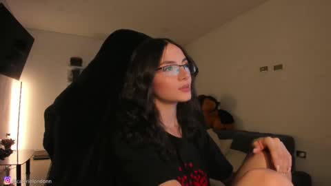      online show from February 4, 2026, 2:28 am