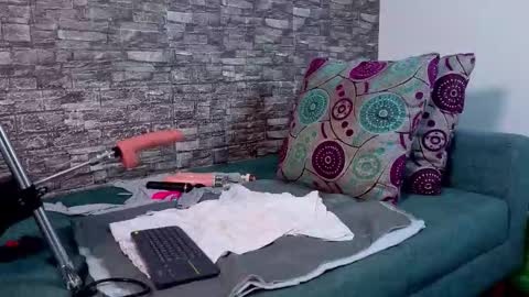 Anell online show from February 3, 2026, 7:52 pm