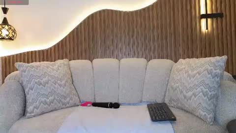 Anell online show from June 13, 2026, 7:12 pm