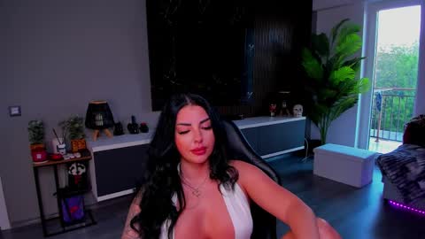 Anne online show from May 6, 2026, 4:12 pm