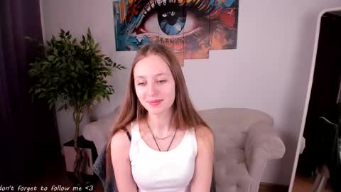 Snapshot of anesa_murr chatting on February 15, 2026, 9:52 am Anesa online show from February 15, 2026, 9:52 am