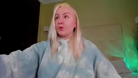 Anet Dream online show from November 29, 2025, 5:16 pm