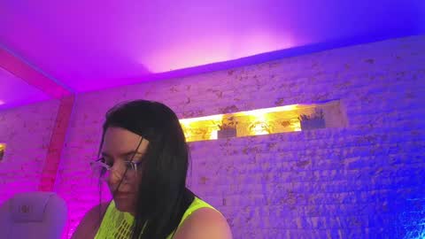 Snapshot of anette_cooper chatting on February 3, 2025, 3:53 am anette_cooper online show from February 3, 2025, 3:53 am