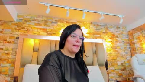 Snapshot of anette_cooper chatting on September 15, 2025, 3:06 am anette_cooper online show from September 15, 2025, 3:06 am