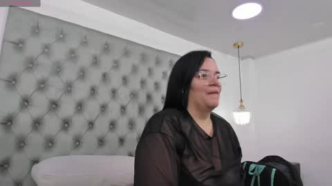 anette_cooper online show from May 4, 2026, 4:30 am