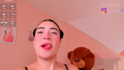 Snapshot of angeel_fox chatting on February 9, 2025, 4:18 pm Angel  online show from February 9, 2025, 4:18 pm