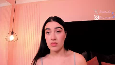 Snapshot of angeel_fox chatting on September 12, 2025, 2:22 am Angel  online show from September 12, 2025, 2:22 am