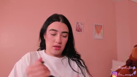 Snapshot of angeel_fox chatting on October 7, 2025, 2:31 am Angel  online show from October 7, 2025, 2:31 am